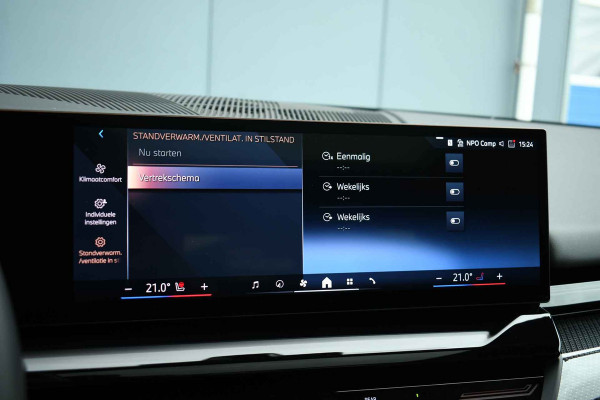 BMW 5 Serie Touring 520i M-Sport Pano Trekh ACC 360 H/K HUD 21inch Stoelventilatie