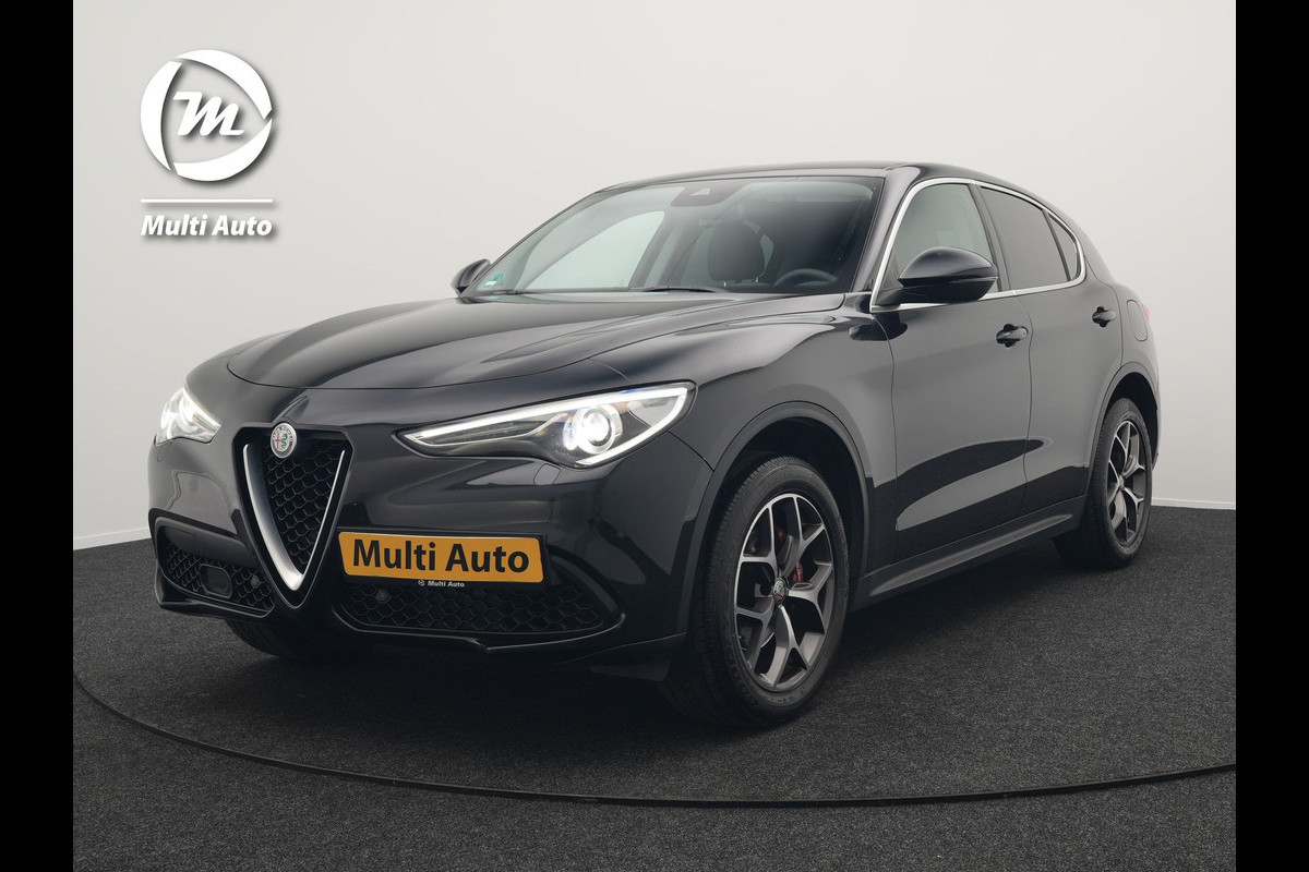 Alfa Romeo Stelvio 2.0 T AWD B-Tech Business Edition Automaat 200pk | Adaptive Cruise | Lederen Sportstoelen Memory & Verwarmd | Camera | Stuurwiel Verwarmd | Navigatie | DAB |