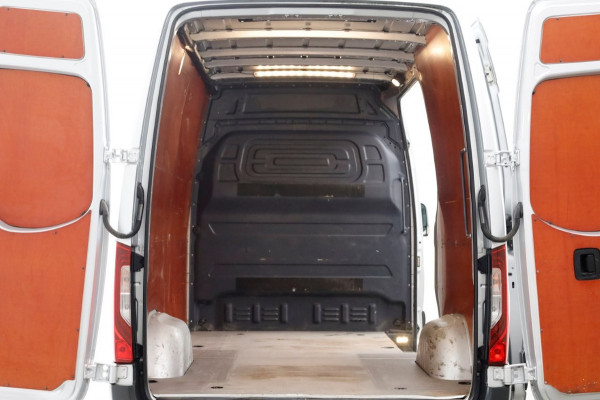 Mercedes-Benz Sprinter 319 CDI 3.0 V6 190pk E6 7G Automaat LED/Camera/Navi Trekhaak 3500kg 10-2019