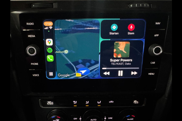 Volkswagen Golf 1.0 TSI Highline Business R AUTOMAAT CLIMAAT CONTROL MULTI STUUR CARPLAY