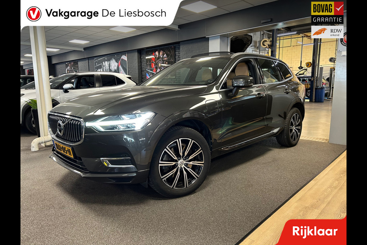 Volvo XC60 2.0 T8 Twin Engine AWD Momentum Pro Inscription /Panorama-dak / pilot assist / trekhaak / leder / Apple carplay