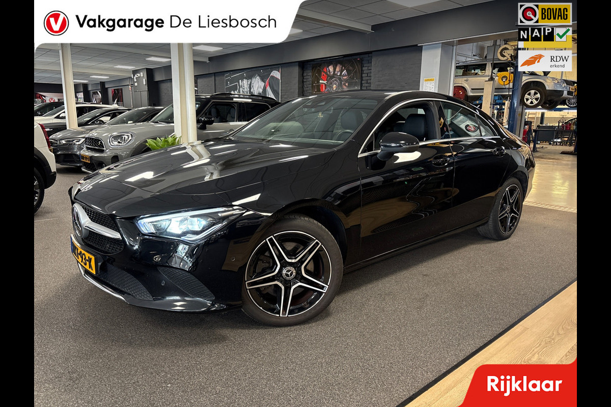 Mercedes-Benz CLA-Klasse 250 e Advantage AMG VELGEN / sfeer verlichting / camera / leder