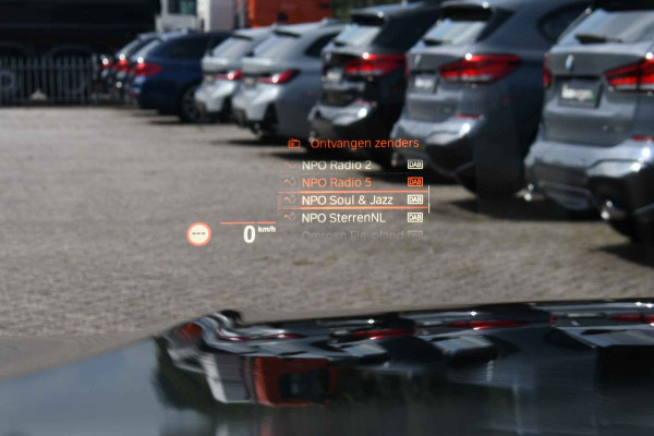 BMW 3 Serie Touring 330e M-Sport Pano HUD El-zetels laser-LED Camera