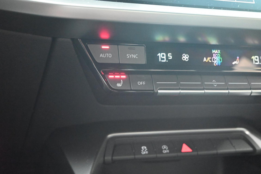 Audi A3 Limousine 30 TFSI Business Edition 110 PK Aut. Adaptive Virtual Keyless Stoelverwarming 17''