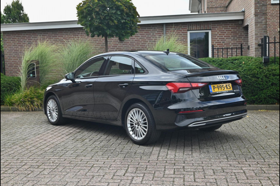 Audi A3 Limousine 30 TFSI Business Edition 110 PK Aut. Adaptive Virtual Keyless Stoelverwarming 17''
