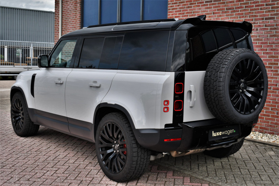 Land Rover Defender 110 3.0 D250 Luchtv Trekh ACC 22inch Yulong-grey BPM-vrij