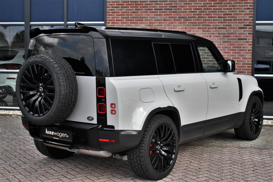 Land Rover Defender 110 3.0 D250 Luchtv Trekh ACC 22inch Yulong-grey BPM-vrij