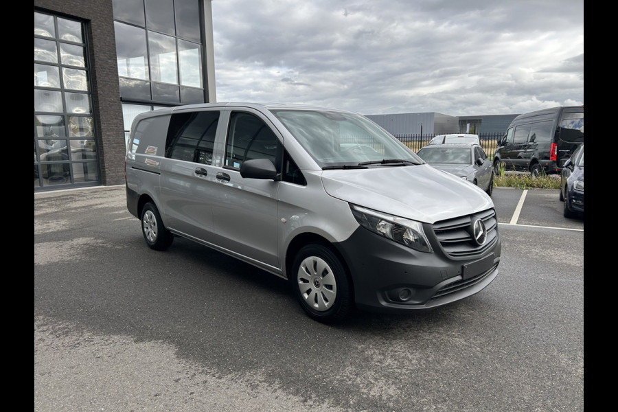 Mercedes-Benz Vito 116 CDI Lang / Automaat / Distronic / Navigatie / Camera / Parkeersensoren / Cruise control / Airco