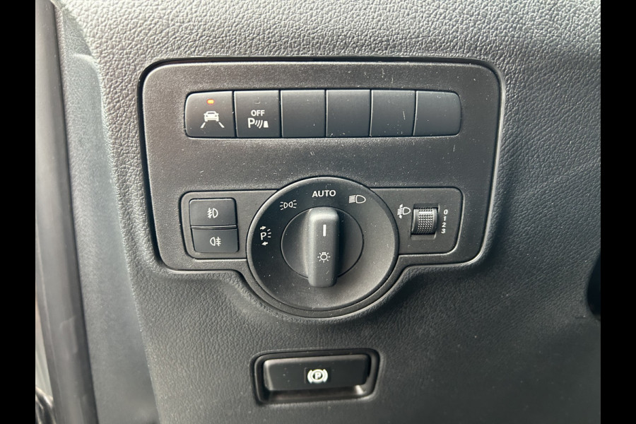 Mercedes-Benz Vito 116 CDI Lang / Automaat / Distronic / Navigatie / Camera / Parkeersensoren / Cruise control / Airco