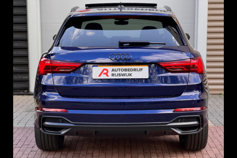 Audi Q3 35 TFSI S edition Pano/Sfeer/Camera/Blindspot