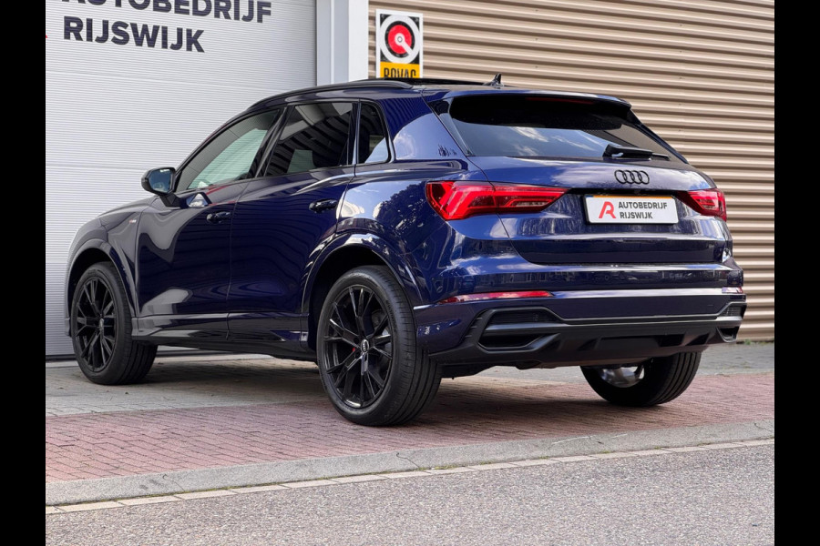 Audi Q3 35 TFSI S edition Pano/Sfeer/Camera/Blindspot