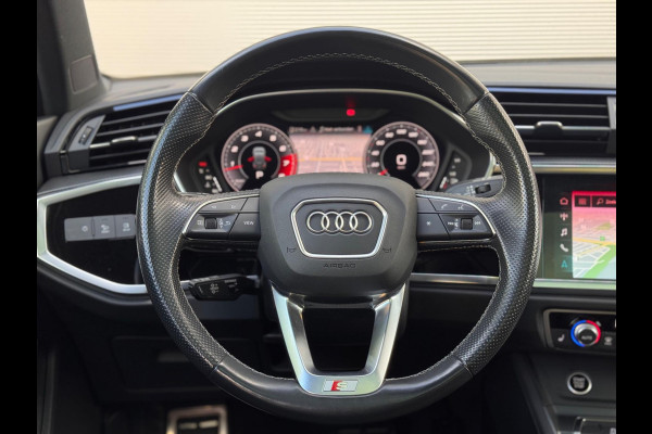 Audi Q3 35 TFSI S edition Pano/Sfeer/Camera/Blindspot