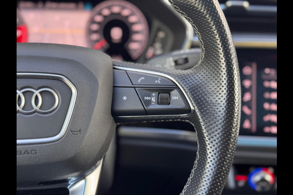 Audi Q3 35 TFSI S edition Pano/Sfeer/Camera/Blindspot