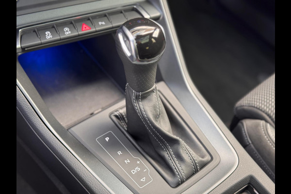Audi Q3 35 TFSI S edition Pano/Sfeer/Camera/Blindspot