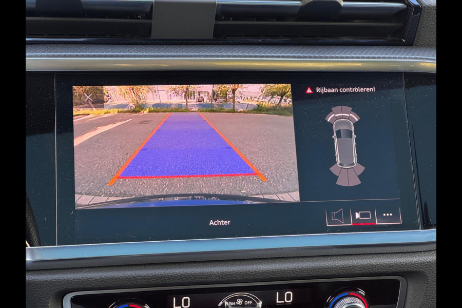Audi Q3 35 TFSI S edition Pano/Sfeer/Camera/Blindspot