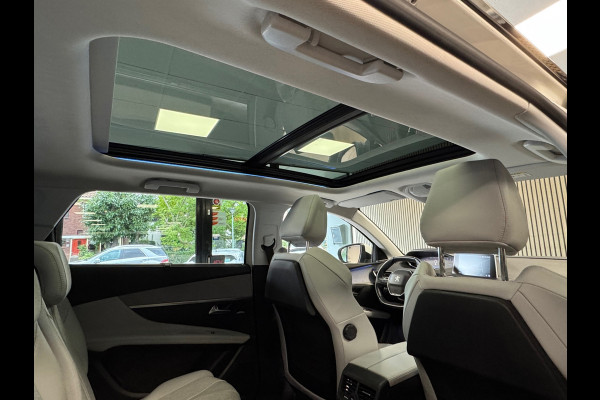 Peugeot 5008 1.2 PureTech Allure 7P. DEALER ONDERHOUDEN PANO CRUISE CONTROL CAMERA APPLE CARPLAY DODEHOEK