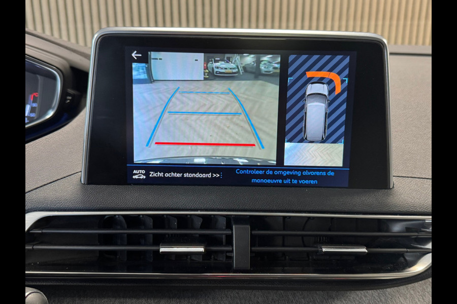 Peugeot 5008 1.2 PureTech Allure 7P. DEALER ONDERHOUDEN PANO CRUISE CONTROL CAMERA APPLE CARPLAY DODEHOEK