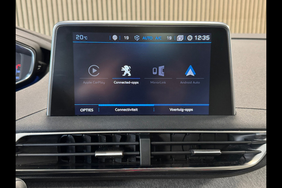 Peugeot 5008 1.2 PureTech Allure 7P. DEALER ONDERHOUDEN PANO CRUISE CONTROL CAMERA APPLE CARPLAY DODEHOEK