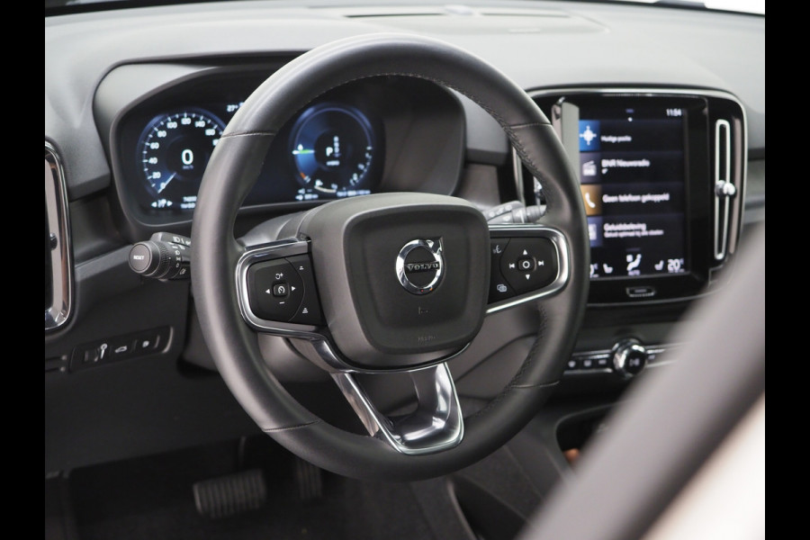 Volvo XC40 1.5 T5 262pk! Recharge Ultimate | Panoramadak | Pilot Assist | Harman/Kardon | 360 | Keyless | Carplay