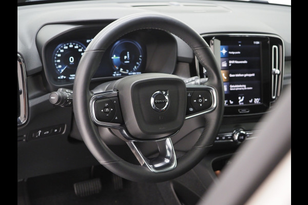 Volvo XC40 1.5 T5 262pk! Recharge Ultimate | Panoramadak | Pilot Assist | Harman/Kardon | 360 | Keyless | Carplay
