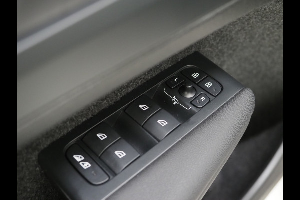 Volvo XC40 1.5 T5 262pk! Recharge Ultimate | Panoramadak | Pilot Assist | Harman/Kardon | 360 | Keyless | Carplay