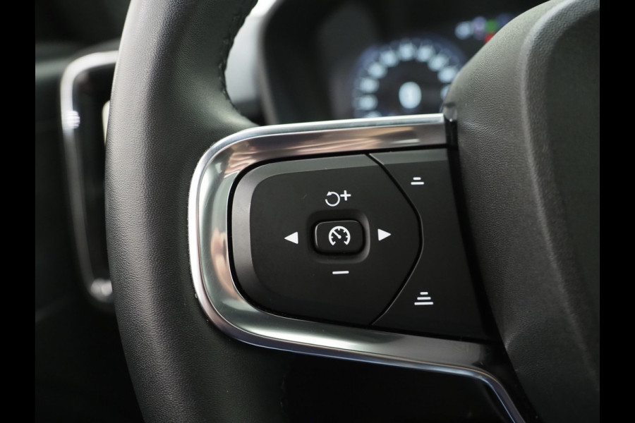 Volvo XC40 1.5 T5 262pk! Recharge Ultimate | Panoramadak | Pilot Assist | Harman/Kardon | 360 | Keyless | Carplay