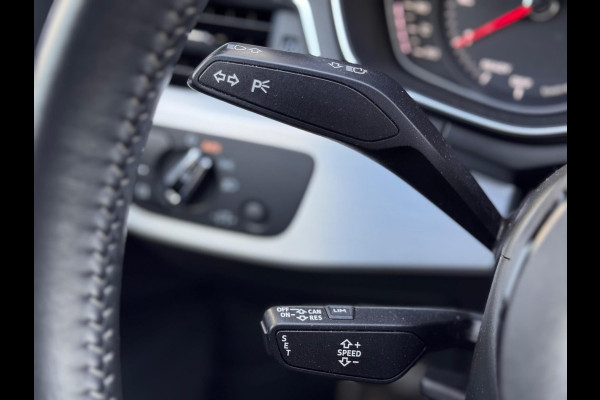 Audi A4 Limousine 1.4 TFSI Sport S line edition Navi/Xenon/Keyless