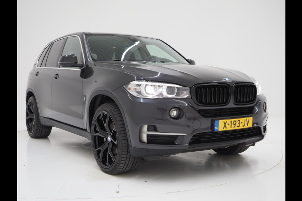 BMW X5 xDrive40e iPerformance High Executive | Sportstoelen | Leder | Memory | Sfeerverlichting BMW X5 xDrive40e iPerformance High Executive | Sportstoelen | Leder | Memory | Sfeerverlichting