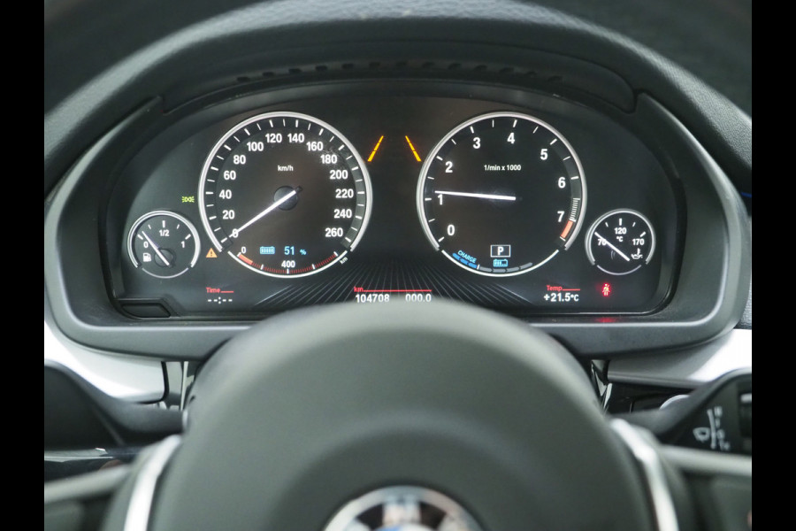 BMW X5 xDrive40e iPerformance High Executive | Sportstoelen | Leder | Memory | Sfeerverlichting BMW X5 xDrive40e iPerformance High Executive | Sportstoelen | Leder | Memory | Sfeerverlichting