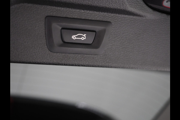 BMW X5 xDrive40e iPerformance High Executive | Sportstoelen | Leder | Memory | Sfeerverlichting BMW X5 xDrive40e iPerformance High Executive | Sportstoelen | Leder | Memory | Sfeerverlichting