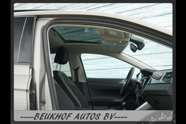 Volkswagen Polo 1.0 TSI Highline Panoramadak Xenon Carplay