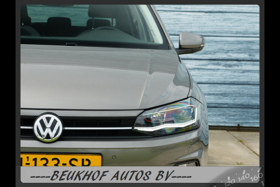 Volkswagen Polo 1.0 TSI Highline Panoramadak Xenon Carplay