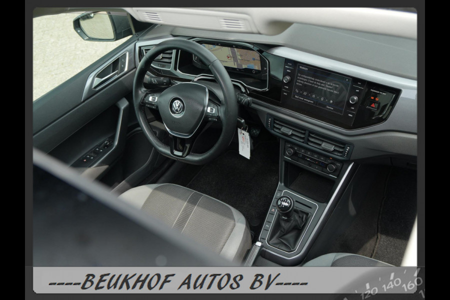 Volkswagen Polo 1.0 TSI Highline Panoramadak Xenon Carplay