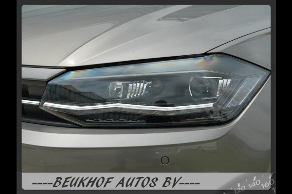 Volkswagen Polo 1.0 TSI Highline Panoramadak Xenon Carplay