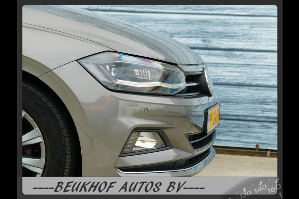 Volkswagen Polo 1.0 TSI Highline Panoramadak Xenon Carplay