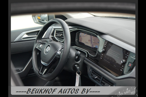 Volkswagen Polo 1.0 TSI Highline Panoramadak Xenon Carplay