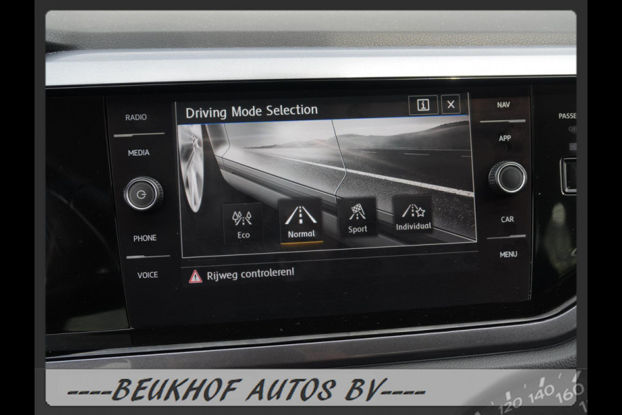 Volkswagen Polo 1.0 TSI Highline Panoramadak Xenon Carplay