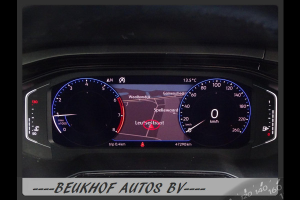 Volkswagen Polo 1.0 TSI Highline Panoramadak Xenon Carplay