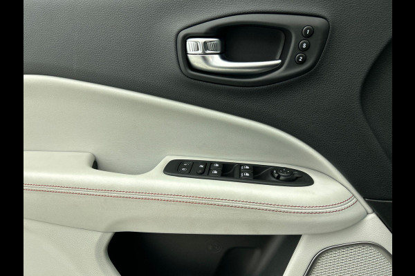 Jeep Compass 4xe 190 Plug-in Hybrid Electric Limited Business PANORAMADAK LEER