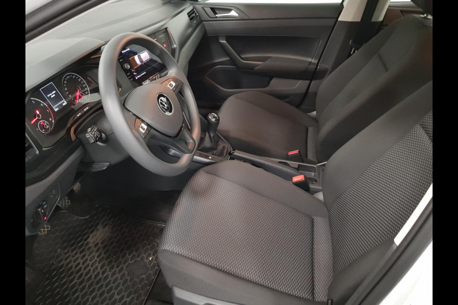 Volkswagen Polo 1.0 TSI Comfortline | Navigatie | Airco | Parkeer Sensoren | Led | DAB