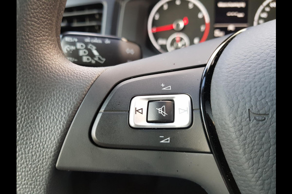 Volkswagen Polo 1.0 TSI Comfortline | Navigatie | Airco | Parkeer Sensoren | Led | DAB
