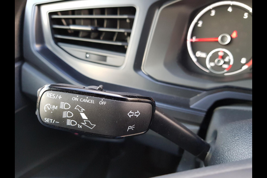 Volkswagen Polo 1.0 TSI Comfortline | Navigatie | Airco | Parkeer Sensoren | Led | DAB