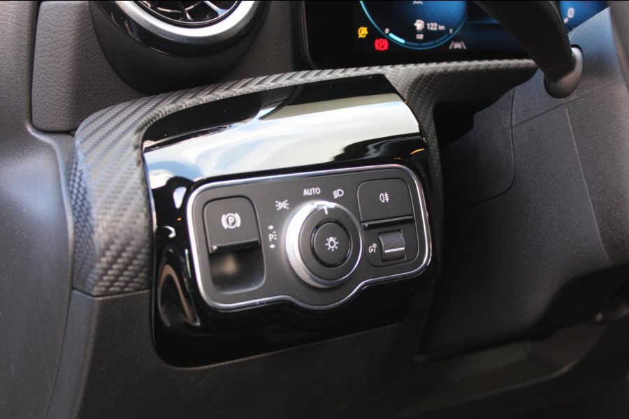 Mercedes-Benz CLA-Klasse 180 Business Solution Origineel NL