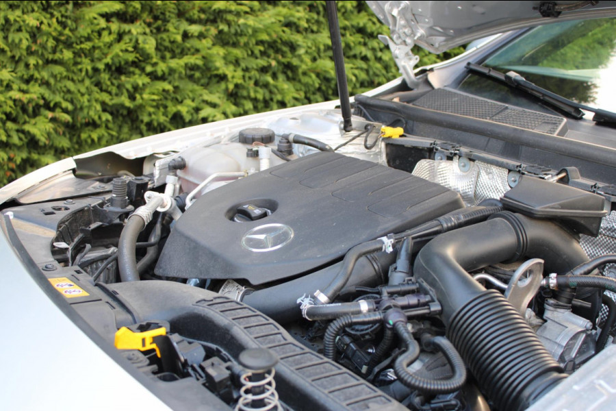 Mercedes-Benz CLA-Klasse 180 Business Solution Origineel NL