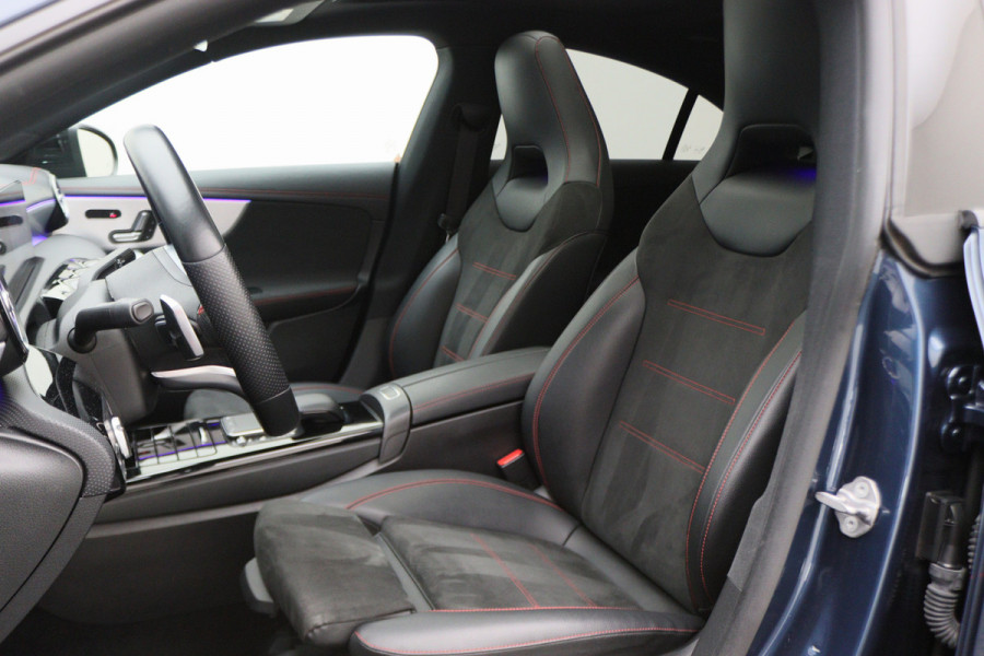 Mercedes-Benz CLA-Klasse 250 e Business Solution AMG Limited Panoramadak, Memory, Matrix LED, Sfeerverlichting, Apple Carplay, DAB