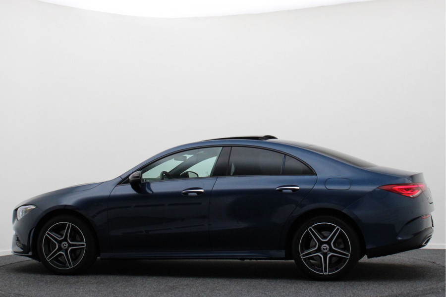 Mercedes-Benz CLA-Klasse 250 e Business Solution AMG Limited Panoramadak, Memory, Matrix LED, Sfeerverlichting, Apple Carplay, DAB