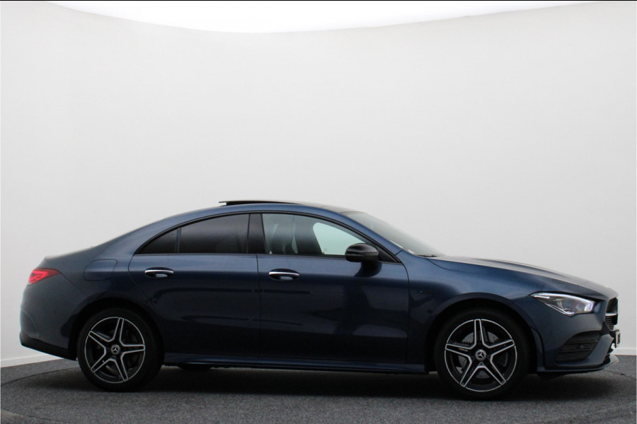 Mercedes-Benz CLA-Klasse 250 e Business Solution AMG Limited Panoramadak, Memory, Matrix LED, Sfeerverlichting, Apple Carplay, DAB