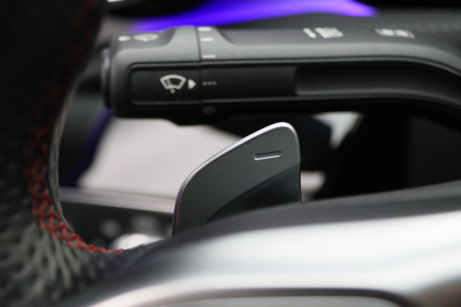 Mercedes-Benz CLA-Klasse 250 e Business Solution AMG Limited Panoramadak, Memory, Matrix LED, Sfeerverlichting, Apple Carplay, DAB
