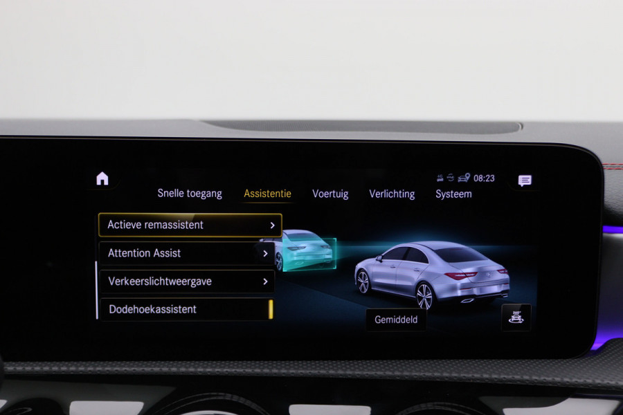 Mercedes-Benz CLA-Klasse 250 e Business Solution AMG Limited Panoramadak, Memory, Matrix LED, Sfeerverlichting, Apple Carplay, DAB