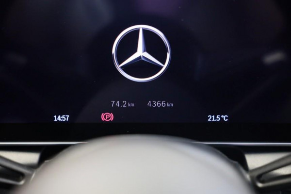 Mercedes-Benz GLC 400e 4MATIC AMG 63 Look / 360 Camera / Head Up / Memory / Elek Stoelen / Leder / Navi / Led / Pdc / 21 In